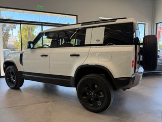Land Rover Defender 2021 P400e Plug-In - VENERIS MOTORS-thumb-19