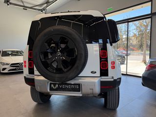 Land Rover Defender 2021 P400e Plug-In - VENERIS MOTORS-thumb-22