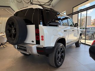 Land Rover Defender 2021 P400e Plug-In - VENERIS MOTORS-thumb-24