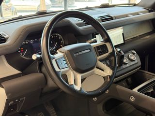 Land Rover Defender 2021 P400e Plug-In - VENERIS MOTORS-thumb-29