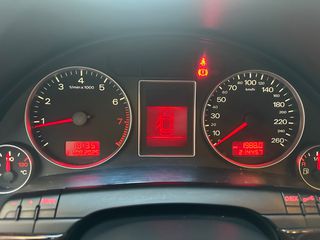 Audi A4 2008-thumb-6