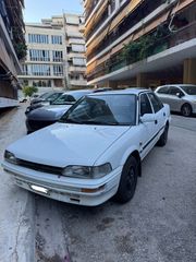Toyota Corolla 1990