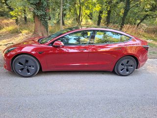 Tesla Model 3 2023 LONG RANGE DUAL MOTOR