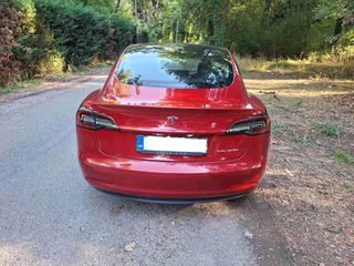 Tesla Model 3 2023 LONG RANGE DUAL MOTOR-thumb-6