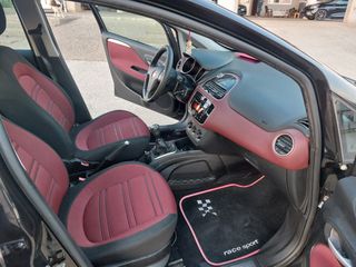 Fiat Punto 2012 EVO-thumb-10