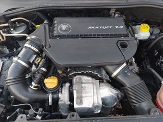Fiat Punto 2012 EVO-thumb-17
