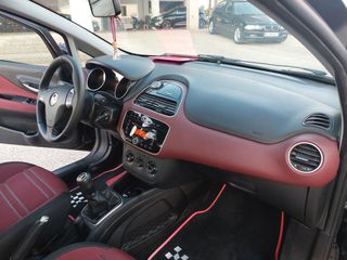Fiat Punto 2012 EVO-thumb-14