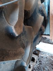 Λάστιχα IHC 2005 Pireli 20 8 42 radial 520 42