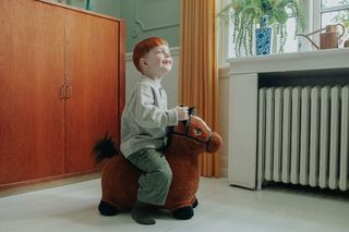 KREA Hop And Bounce Plush Horse, Brown (36-2032) / Toys