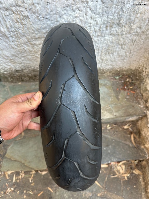 Πίσω ελαστικό 140 / 60 ZR 17