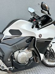 Honda VFR 1200 2010-thumb-14