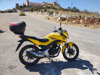 Honda CBF 125 2018-thumb-1