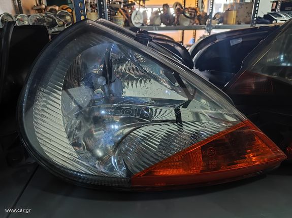 ΕΜΠΡΟΣ ΔΕΞΙ ΦΑΝΑΡΙ FORD KA 1998-2007