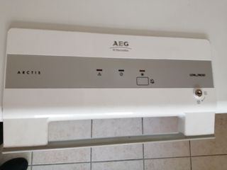 ΚΑΤΑΨΥΚΤΗΣ 300L AEG-Electrolux-thumb-1