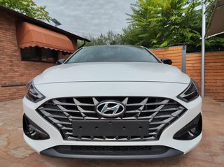 Hyundai i 30 2022 1.600cc 115Hp ZANTEΣ 17" PANORAMA ΚΑΜΕΡΑ LED SPORT EDITION "-thumb-6