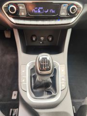Hyundai i 30 2022 1.600cc 115Hp ZANTEΣ 17" PANORAMA ΚΑΜΕΡΑ LED SPORT EDITION "-thumb-16