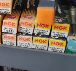προθερμανσεις μαρκας NGK , Fiat , Ford , Lancia , Opel , Suzuki , με κωδικο NGK : Y8003J , 97256 .
