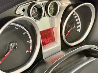Ford Focus 2009 RS Mk2-thumb-13