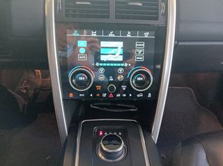 Land Rover Discovery Sport 2018 AWD Panorama TD4-thumb-39