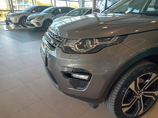 Land Rover Discovery Sport 2018 AWD Panorama TD4-thumb-9
