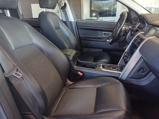 Land Rover Discovery Sport 2018 AWD Panorama TD4-thumb-30