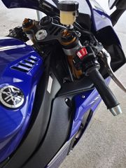 Yamaha YZF-R1 2017-thumb-18
