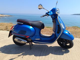 Vespa GTS 300 2019 vespa-thumb-3