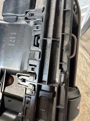 Toyota ch-r-thumb-15