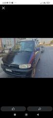 Nissan Serena 2000