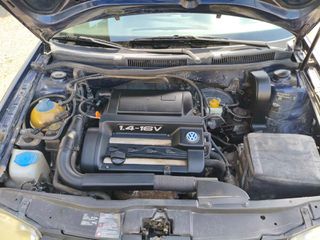 Volkswagen Bora 2000