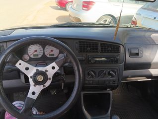 Volkswagen Golf 1995-thumb-12