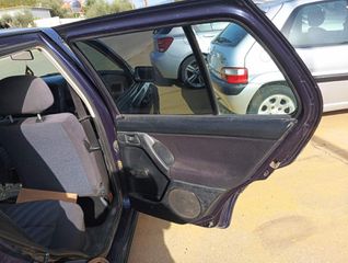 Volkswagen Golf 1995-thumb-16