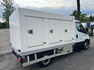Παγωτατζίδικο Iveco 2018 daily 35S12-thumb-4