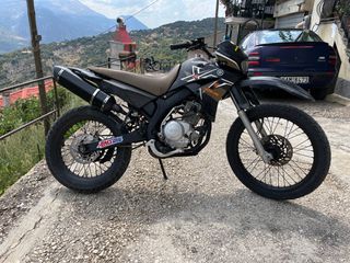 Yamaha XT 125R 2012