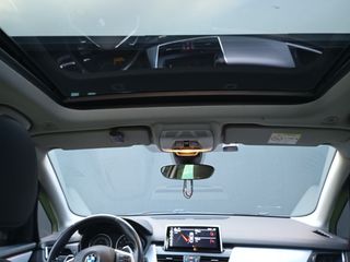 Bmw 218 Active Tourer 2015-thumb-32