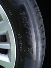 Bmw 218 Active Tourer 2015-thumb-35