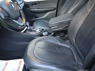 Bmw 218 Active Tourer 2015-thumb-11