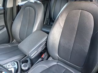 Bmw 218 Active Tourer 2015-thumb-13