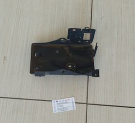 ΒΑΣΗ ΜΠΑΤΑΡΙΑΣ (64860-1F500) ΠΕΝΤΑΠΟΡΤΟ CGA3DE NISSAN MICRA K11 2000-2003