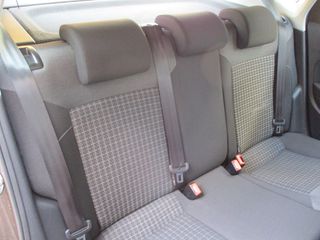 Volkswagen Polo 2016 1.4 TDI COMFORTLINE-thumb-28