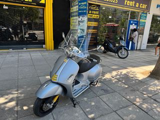 Vespa GTS 300 2021 SUPER TECH-thumb-3