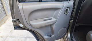 Jeep Cherokee 2005 LIMITED-thumb-17