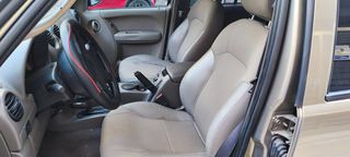 Jeep Cherokee 2005 LIMITED-thumb-19