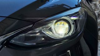 Mazda 3 2016 1.5 Skyactiv-D Nakama-thumb-16