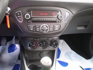 Opel Corsa 2015-thumb-6
