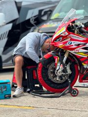 Bmw S1000RR 2023 Η τιμή διαμορφώνεται από 25000€ έως 36000€-thumb-5