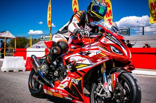 Bmw S1000RR 2023 Η τιμή διαμορφώνεται από 25000€ έως 36000€-thumb-3