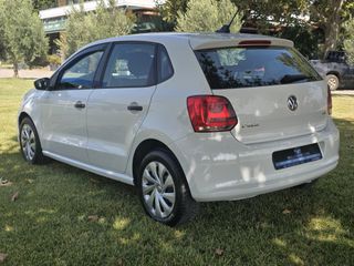 Volkswagen Polo 2010-thumb-2