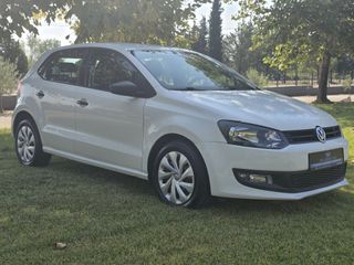 Volkswagen Polo 2010-thumb-7
