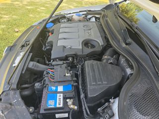 Volkswagen Polo 2010-thumb-32